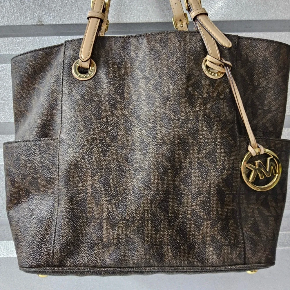 Michael Kors Tote Bag Purse Satchel Brown Signature Print Shoulder Bag - Picture 2 of 16